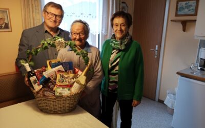 Starrermair Ottilie ist 100 Jahre